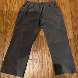 Polyester workout pants